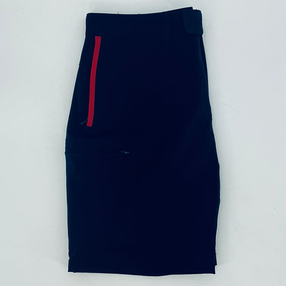 Oracle Red Bull Racing&nbsp; F1 Team 2024 Team Issue Castore Shorts- Team Issue