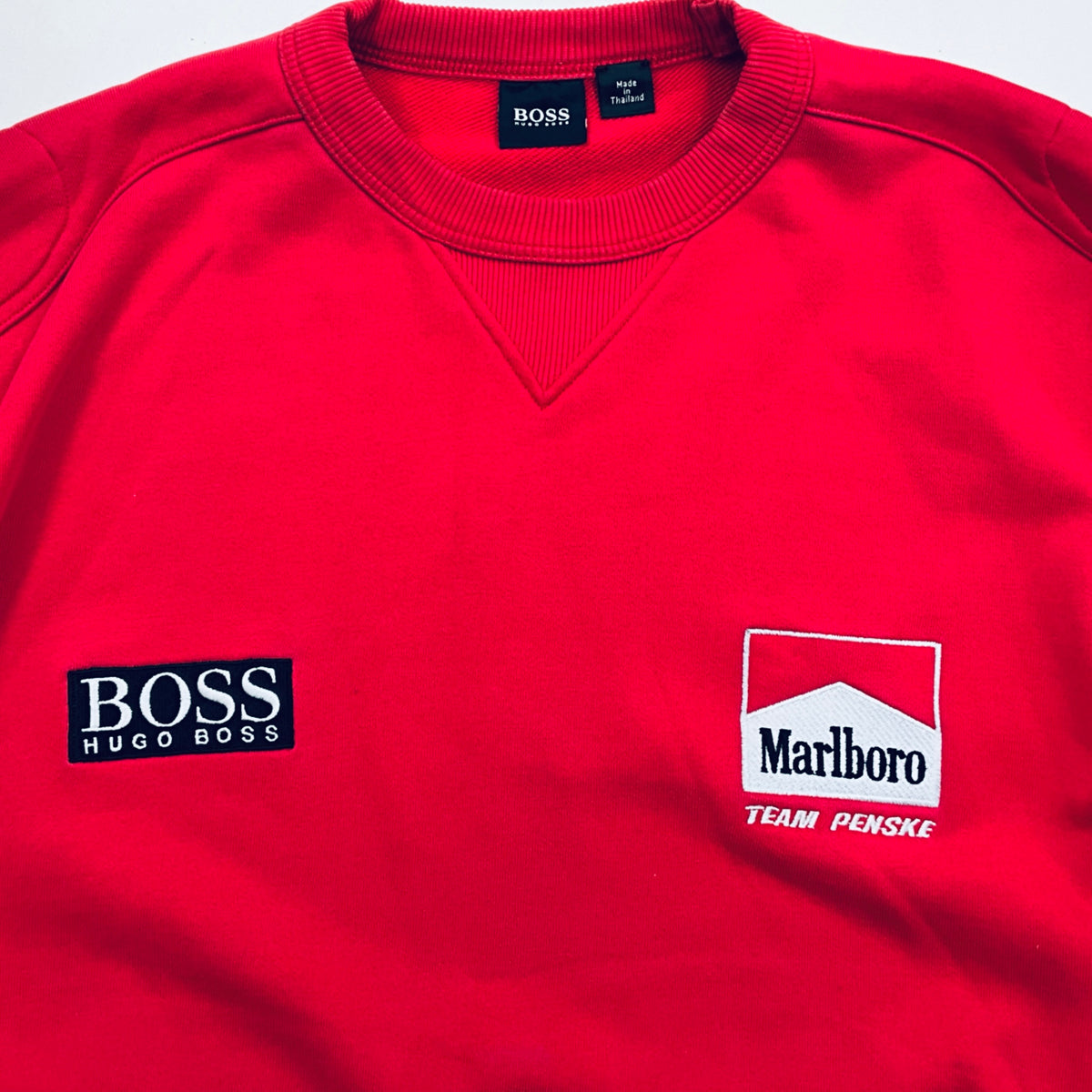 Vintage  Marlboro Team Penske Indy Car Team Sweatshirt Hugo Boss Team Issued front zoom