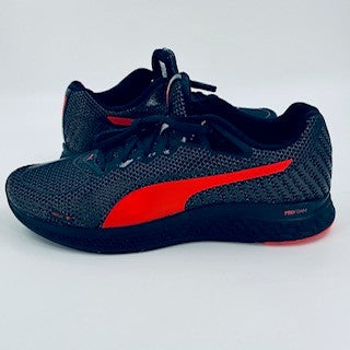 Genuine Team Issue Oracle Rad Bull Racing F1 Team Issue Pit Crew Trainers-Puma