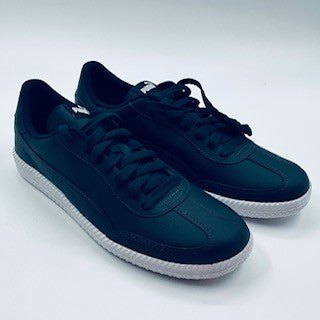 Authentic Oracle Red Bull Racing F1 Tram Issue Puma Trainers