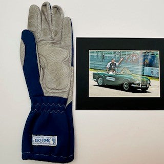 Ralf Schumacher BMW Williams F1 Team Race Used Glove & Hand Signed Photograph