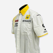 Load image into Gallery viewer, Renault F1™ Official Team Issue Pit Crew Race Day T-Shirt