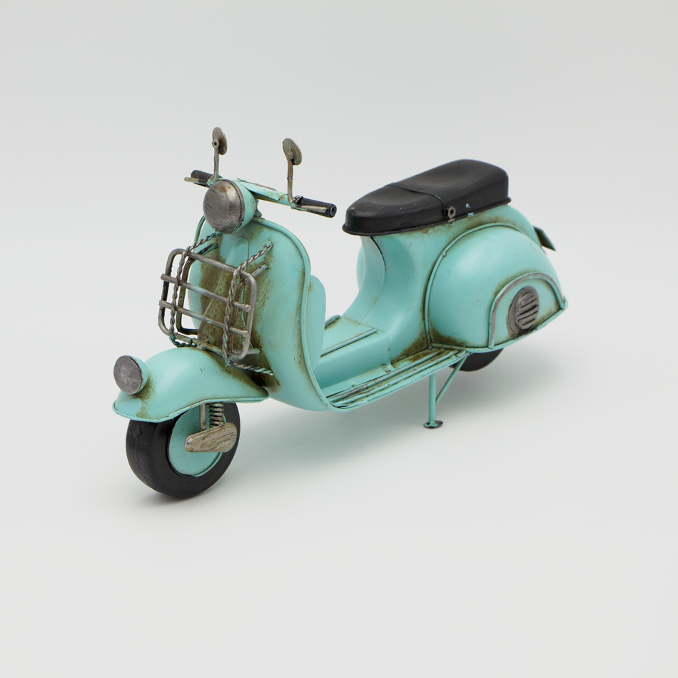 Vintage Vespa Scooter inspired tin plate artistic rendition - Pit-Lane Motorsport